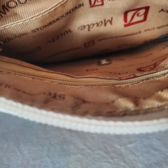 Stone Mountain Purse - Picture 7 of 10